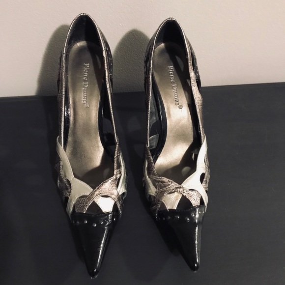 Pierre Dumas Size 8 1/2 Pointy Toe Heels - Picture 2 of 4